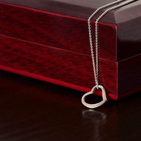 "Delicate Heart" Necklace - Gadgets and Fun Stuff