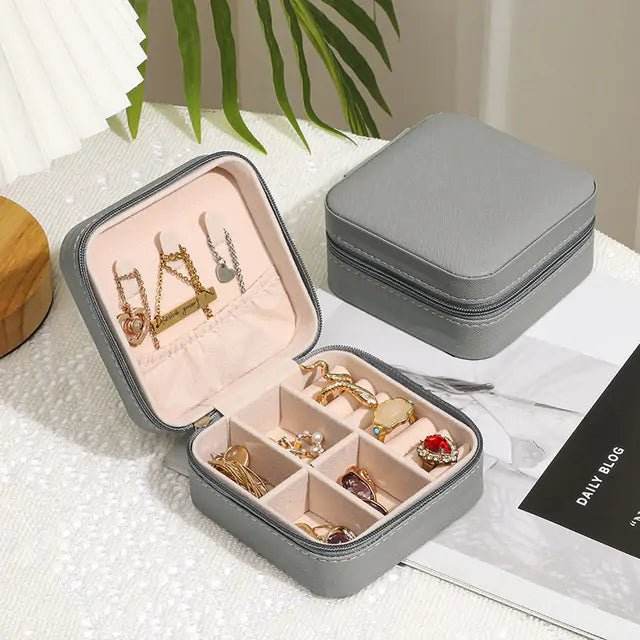 Jewelry Zipper Box Storage - Gadgets and Fun Stuff