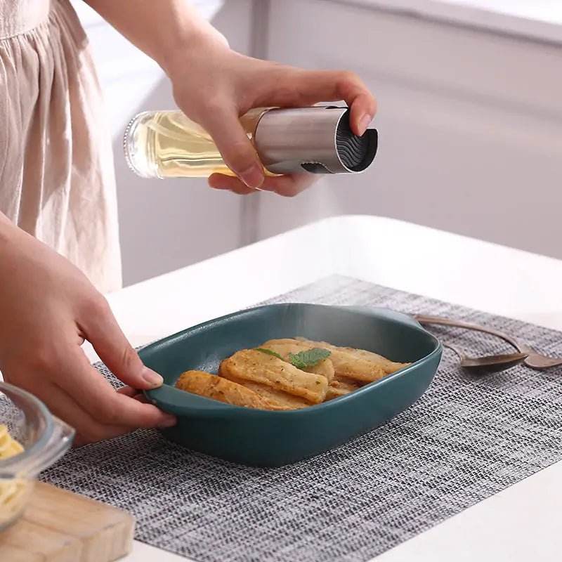 Kitchen Condiment Bottle - Gadgets and Fun Stuff